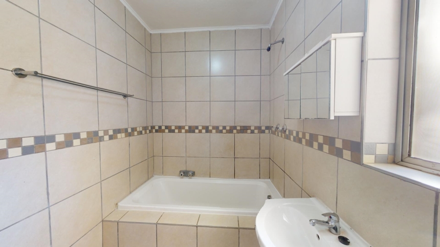 2 Bedroom Property for Sale in St Georges Park Eastern Cape